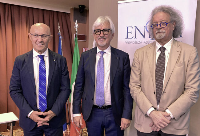 68F7CA6C-4AA2-4CAC-9B31-6F3A17041D89