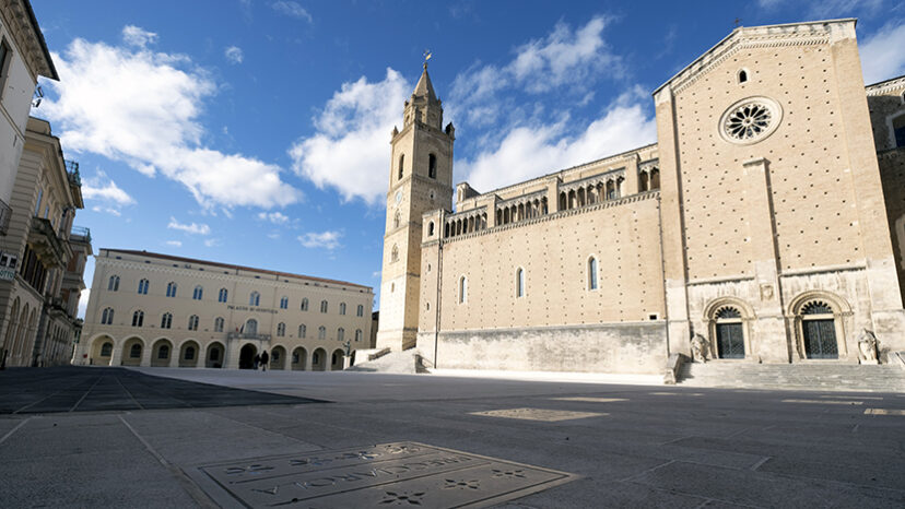 Chieti, Cathedral, Piazza San Giustino