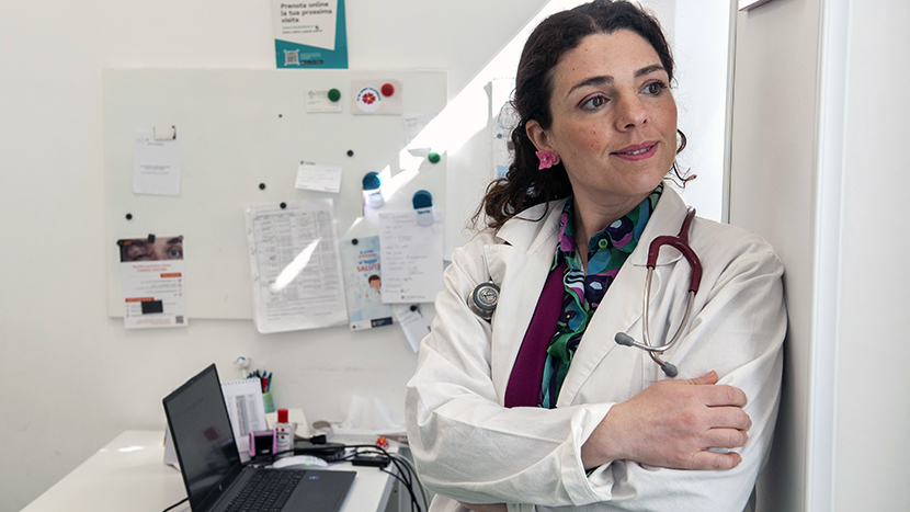Enpam lancia prestiti d’onore fino a 120mila euro a tasso zero per studenti e giovani medici e dentisti, per sostenere studi, formazione e avvio della professione. Le domande si presentano online entro il 10 settembre 2026.